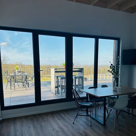 Haus Am 4*